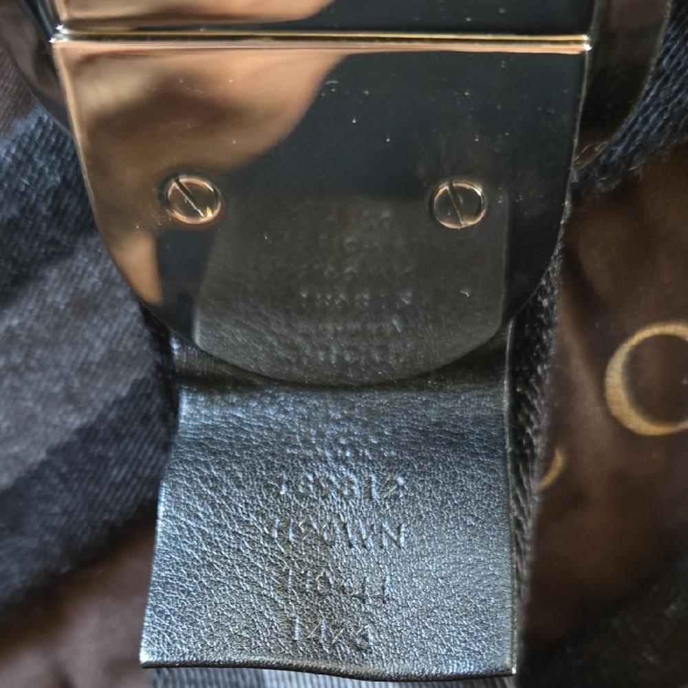 Gucci Black & grey Belt with cbrome Clasp - Picture 9 of 13